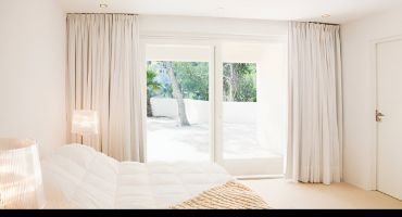 white curtain panels Dubai