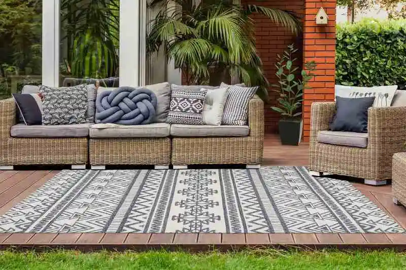 Shop Custom Outdoor Carpets & Rugs